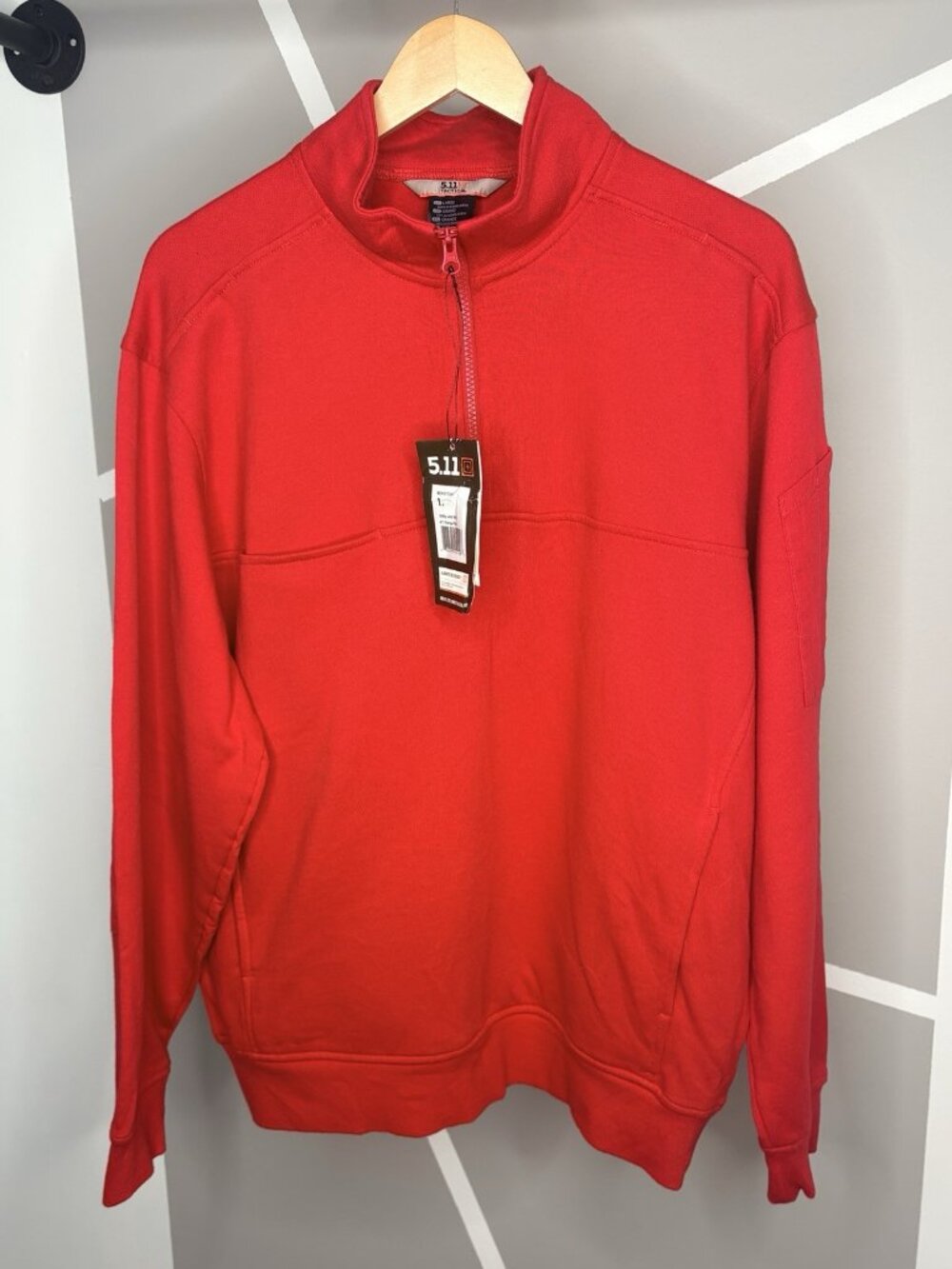NWT 5.11 Tactical Utility Job Shirt ¼ Zip Men’s L Range Red Long Sleeve Pullover